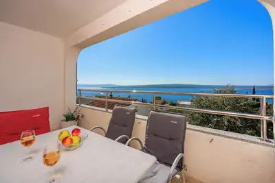 Image de Holiday apartment in Dramalj with balcony and sea view
