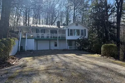 Image de Perfect 3-bedroom house with Ac in charming Franklin