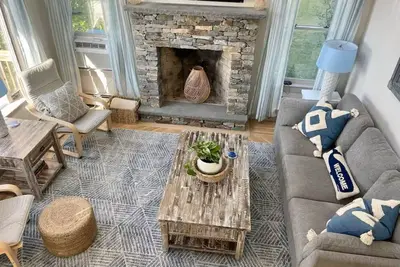 Image de Oar Naut- Bright 4 Bedroom Beach Cottage, Close to Town