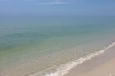 Image de Steps to Beach, Pickleball, Town! Coastal Dream!