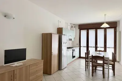 Image de Rp05 - Cesenatico, three-room apartment with balcony and garage near the sea