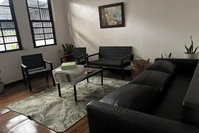 Image de Vintage house in downtown San Jose.