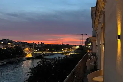 Image de Breathtaking Artistic 2 Bedrooms on the Seine