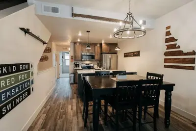 Image de 3br Townhome: Near Brundage & Payette Lake Spacious 3-bedroom townhome in McCall