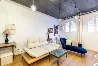 Image de GuestReady - Apt/loft 56m²- Location moyenne durée