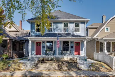 Image de 3 Mi to Dtwn: Dual-Unit Home in Indianapolis!