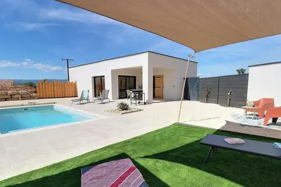 Image de Nouveau :L'ultime Villa  neuve avec piscine Chauffée et privée classée 4 étoiles
