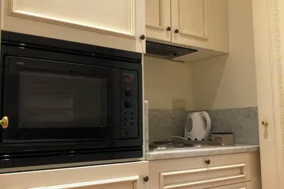 Image de Renaissance Elegance in the Heart of Florence