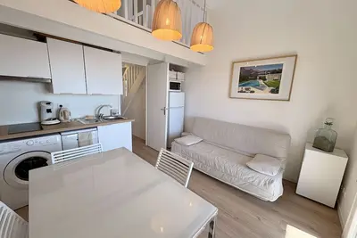 Image de Agréable Appartement T3 Duplex avec vue Océan (240)