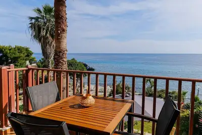 Image de Amfitriti Seafront Apartment 4 by RentalsPro