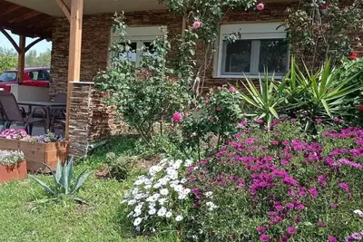 Image de Nouli's Mountainview Haven