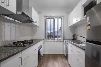 Image de 3br2ba house in Glen Waverley Parking Wifi