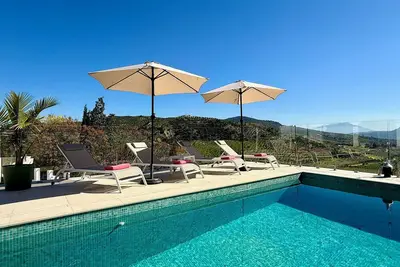 Image de Finca Moderna w/Private Pool & Views/Tolox