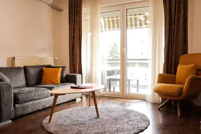 Image de Kvr Modern 2-Bedroom City Center Apartment