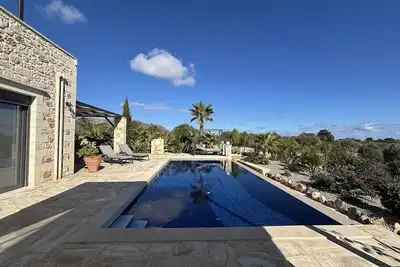 MayaElisa Villa with Heated Pool, By Hellocrete