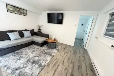 Image de Guest Suite Located in the Heart of Tsawwassen, Delta
