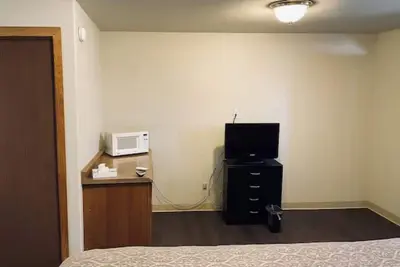 Image de Quaint Room W/ Kitchen & Free Parking | Relaxing & Peaceful Stay