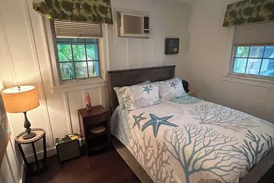 Image de Ultimate Surf Getaway Beachfront Home with Deck, Ocean Views & Steps to the sand
