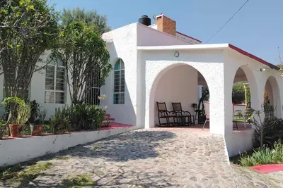 Image de Swimming Pool, Spas and Caves with the Family