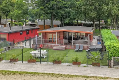 Image de Gorgeous 3-bedroom chalet in wonderful tranquil Erm perfect for relaxing getaway