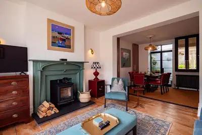 Image de Stunning Dartmouth Views | Stylish Coastal Home