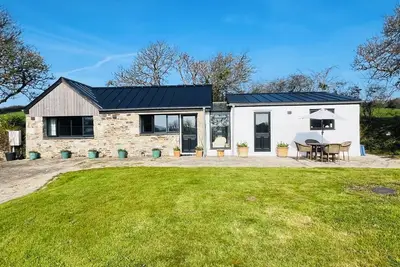 Image de River View Cottage in the heart of the beautiful Cornish village of Gweek