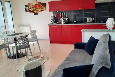 Image de Beau T2 proche de la mer, 55 m2, 4 personnes, terrasse aménagée, parking assuré