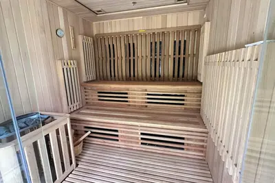 Image de Luxury family gîte with heated pool, sauna & countryside views