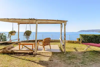 Image de Breathe in the sea experience relaxation stay at Villa Le Forbici right by the sea