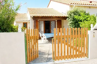 Image de maison avec exterieurs en bord de mer
