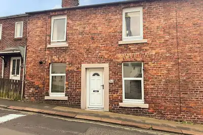Image de 1 Eden Cottages in Corby Hill.