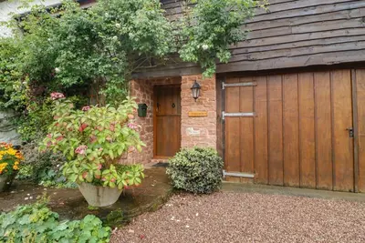 Flora's Barn, Crowcombe