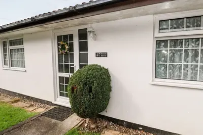 Brook Haven: Cozy Ground Floor