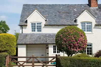 Image de Glencoe Cottage, Broadway