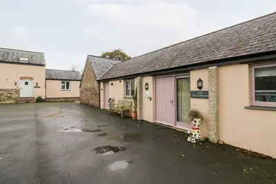 The Old Cowshed, Lifton, Devon