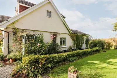 Image de Charming Claire's Cottage Retreat