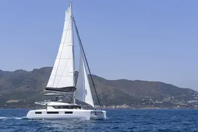 Image de Sun-Kissed Sailing Adventure in Islas Sarónicas