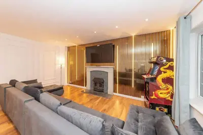Image de Spacious 4br Home w/ Playroom & Free Parking