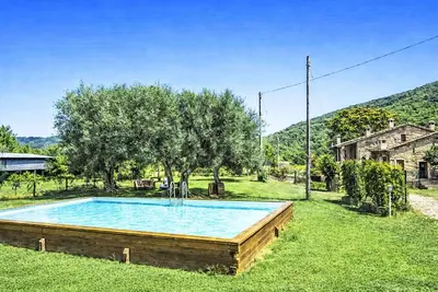 Image de Belle maison de vacances privée pour 10 personnes avec piscine privée, Wifi, Tv et animaux admis