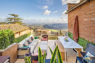 Image de Tuscan Hilltop Terrace-Poliziano 7