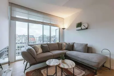 Image de Bright Modern Apartment with Sea Views