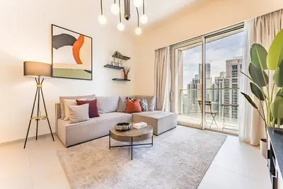 Image de Sophisticated 2br Retreat Featuring Fountain Views, Moments from Burj Khalifa