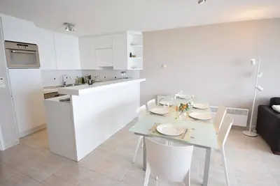 Image de Seafront Apartment with Stunning Sea View