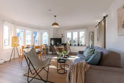 Image de Sunny Apartment w/ beach gear - heart of De Haan