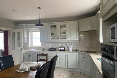 Image de 4-Bed Coastal House, On the Waw, just Minutes from Doonbeg & Lahinch Golf Vourse