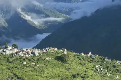 Image de Peaceful and Serene Coliving/Coworking space in Langtang with bed &breakfast