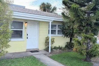 Image de Charming Art District Cottage-Steps to River&Shops