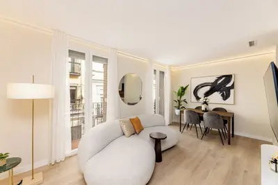 Image de Casa de Sol: Luminous 2b/2ba 15' to Bernabéu and Sol