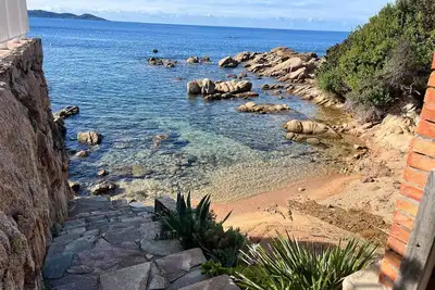 Image de La Crique avec plage privée à 2min à pieds : l'Isolella et toutes ses commodités