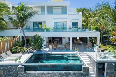 Image de Villa Serenidade–Villa de luxe sur le lagon-Cupecoy